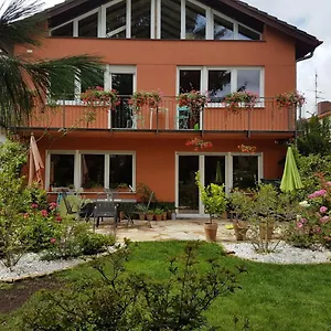 Südländische Flair , Neubiberg Deutschland